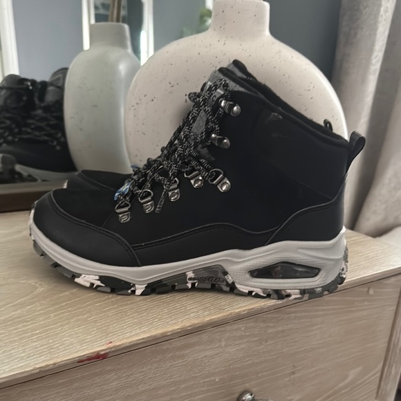 Skechers Shoes - Black Hiking Boots